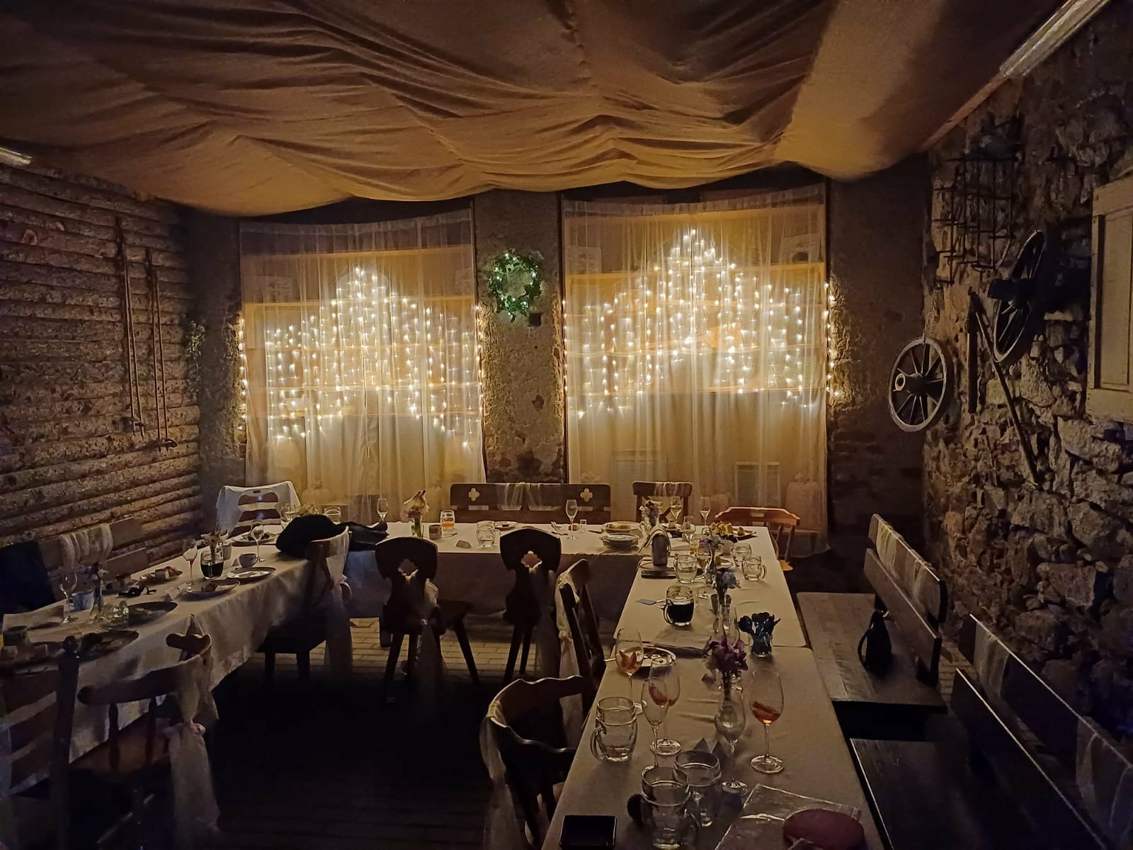 Venkovní posezení vhodné pro oslavy